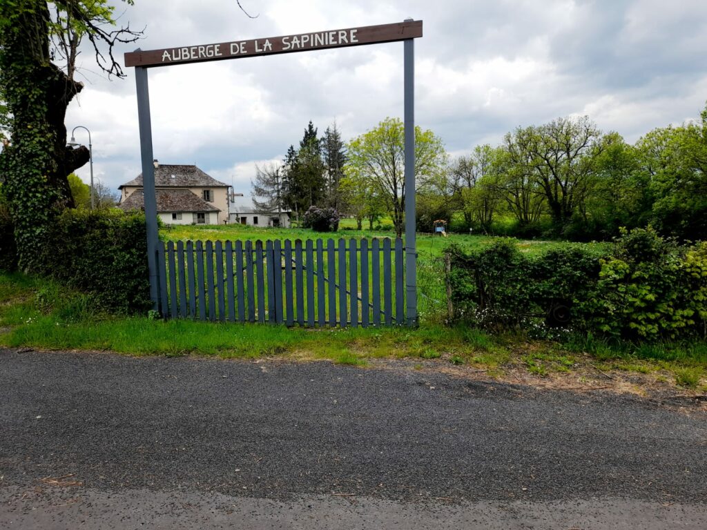 barriere entree aire naturelle auberge sapiniere
